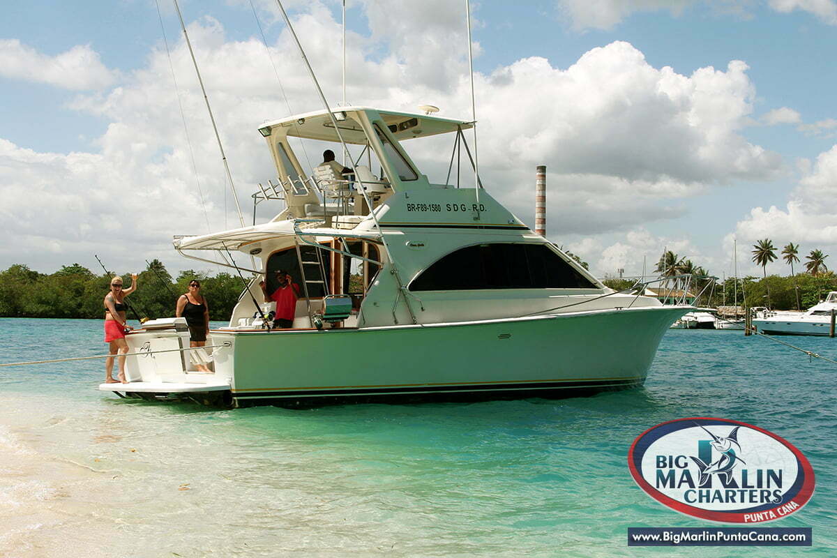 Fishing boat Fortuna in Boca Chica