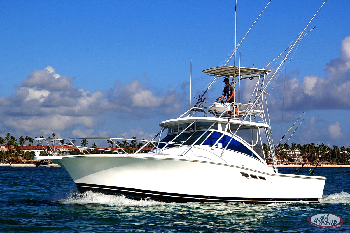 Fishing boat Blue Sky for pro anglers in Punta Cana