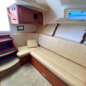 Pesca fishing boat interior cabin 