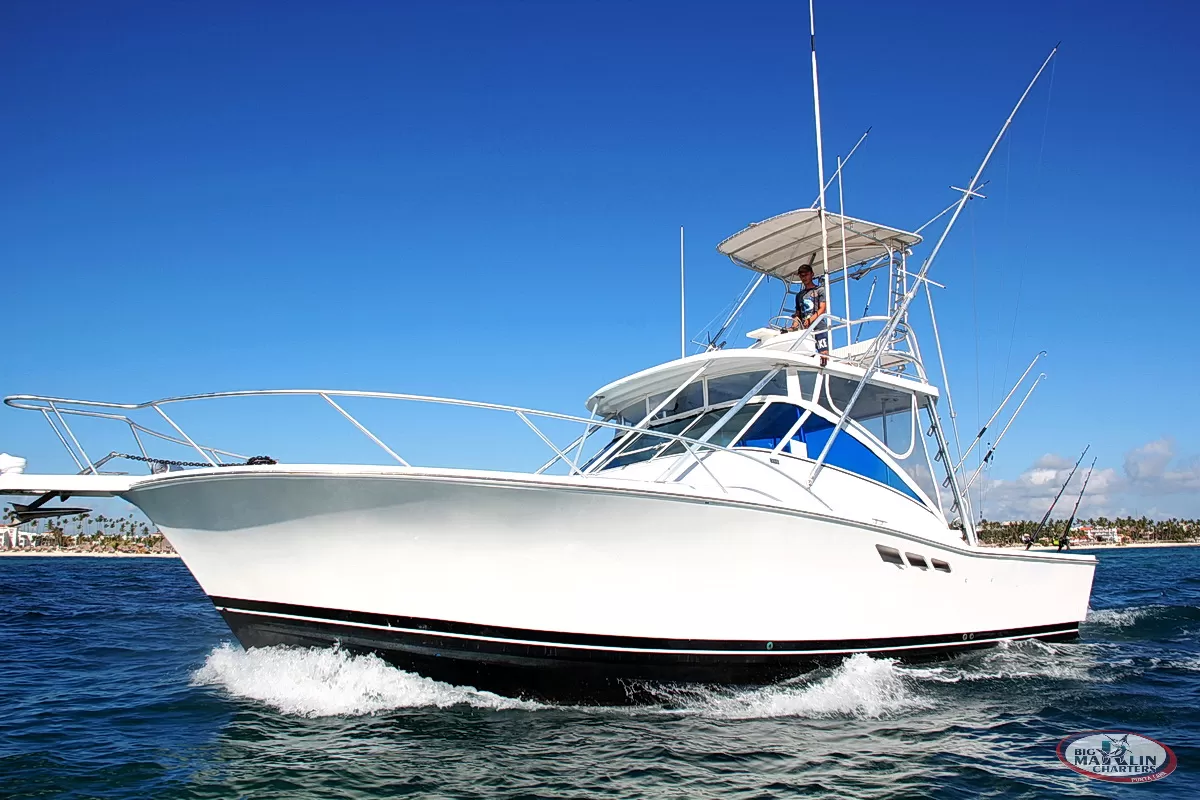 Luhrs boat for deep sea fishing Dominican Republic