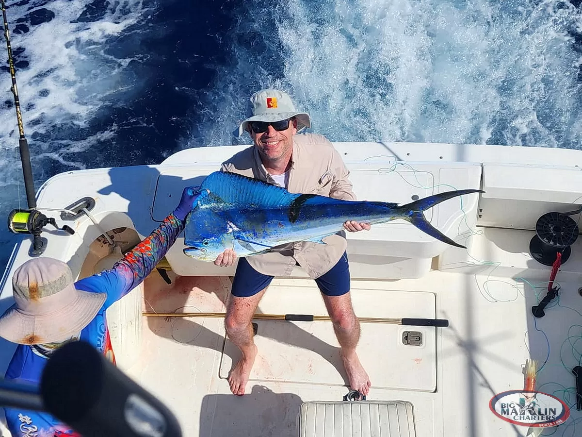 Big Dorado charter Punta Cana boat 32 feet